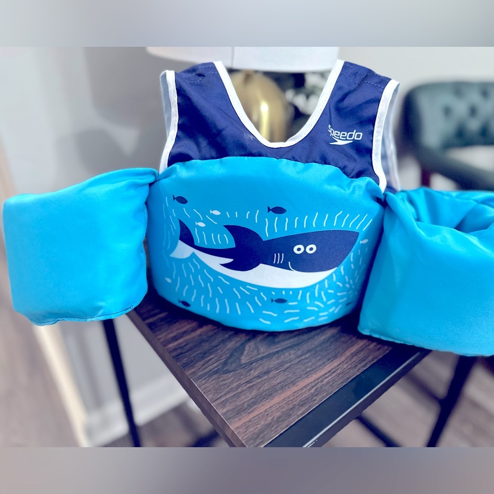 🌼2 for $20🌼 Speedo boys splash Life Vest